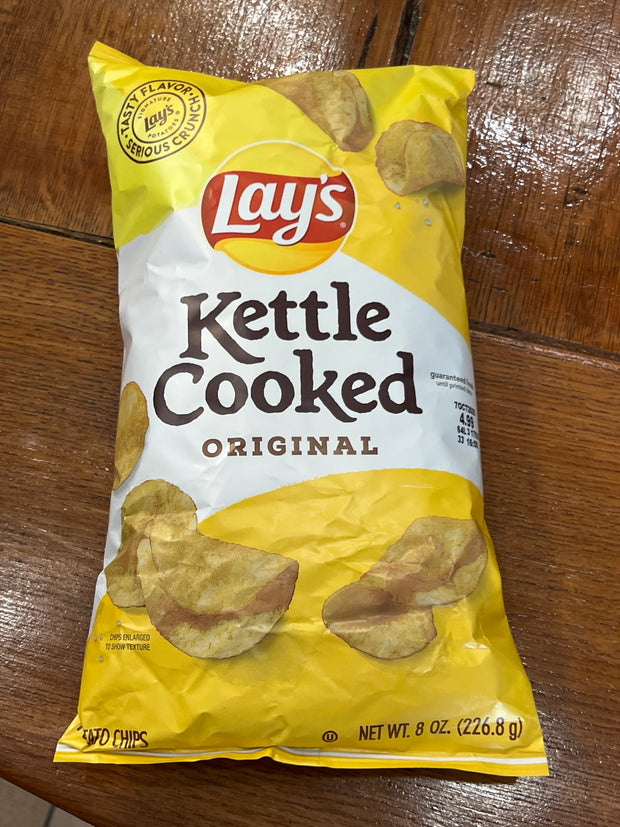 Lay's Kettle Cooked Potato Chips Original 8 Oz